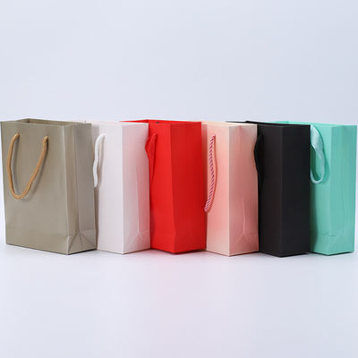 Quadratische Falschlederschmuckkiste, Elegante gebürstete Schmuckverpackung OEM