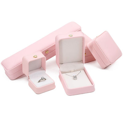 10*10*5cm rosa Leder Schmuckschachtel für Kronen Armbänder Anhänger und Ringe Custom Logo
