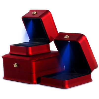 kaufen Schmuckpaket Hanhong Custom Luxury Crown LED Box für Armbänder Halsketten und Ringe online manufacture