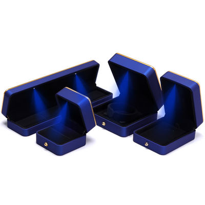 Custom Quadrat Halskette und Ring Lichtblaue LED Schmuckschachtel mit Luxus eleganten Stil