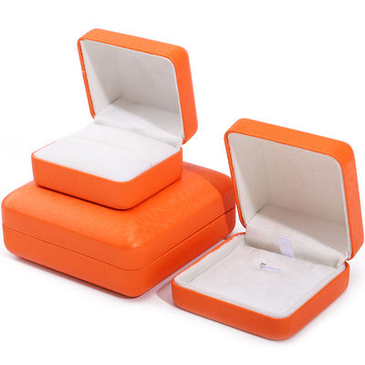 Custom Logo Rechteck Orange Leder Schmuckbox für Luxus Armband Halskette Lagerung