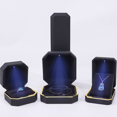 Handgefertigte Kunststoff-Velvet-Schmuckverpackung für Armbänder Ohrringe Anhänger Halskette Ring