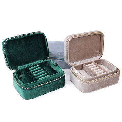 Elegante Samtschmuckbox für eigene Ohrringe Halsketten und Ringe