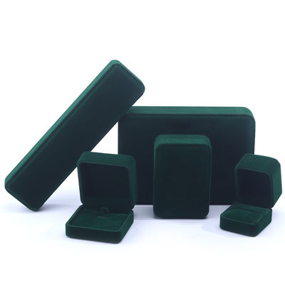 China Fertigung Großhandel High-End Handgefertigte Halskette Ring Box Schmuck Verpackung Custom Logo Luxus Quadrat Suede Samt Dunkelgrün Schmuck Box