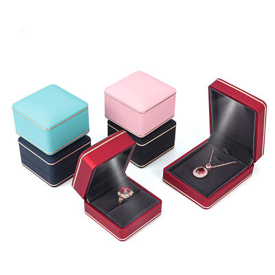 Schmuckverpackung mit Licht Hanhong Custom Logo Seidenbildschirmdruck LED-Speicherbox