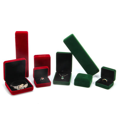 Logo Anpassung Samt Schmuck Verpackungskiste für die Klasse Armband Halskette Ring Set