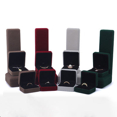 Logo Anpassung Samt Schmuck Verpackungskiste für die Klasse Armband Halskette Ring Set