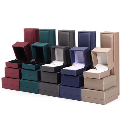 kaufen Kundenlogo Hanhong Schmuckverpackungskiste Luxus-Lederring Halskette Schmuckkiste online manufacture