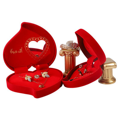 kaufen Samtschmuck-Kiste für roten Liebesring Halskette und Stud Ohrringe online manufacture