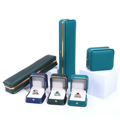kaufen Custom Logo Dunkelgrüne Leder Schmuckbox mit Hanhong Verpackung und Samtverkleidung online manufacture