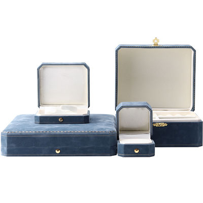 Leichtblaue Samtschmuckbox für kundenspezifische Luxuskette und Armbandverpackungen