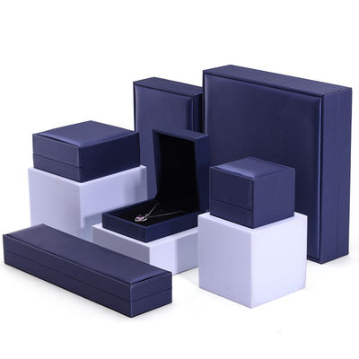 kaufen Hanhong Handgefertigte Samt Schmuck Verpackungskiste für Halskette und Ring 9*9*4.5cm Blau PU Leder online manufacture