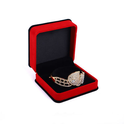 Custom Red Velvet Schmuckverpackungskiste Doppelschicht für Armband Halskette und Ring