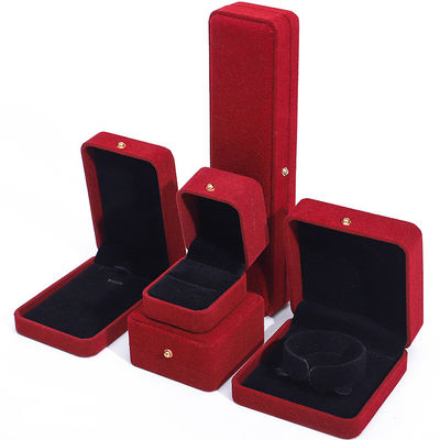 kaufen Luxuriöse rote Samt-Schmuckverpackungsbox für Halskette, Armband, Ohrringe, Ring online manufacture
