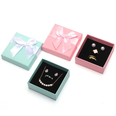 Luxuriöses eigenes Logo Kleines Karton Schmuck Aufbewahrung Verpackung Papierbox Samtmaterial