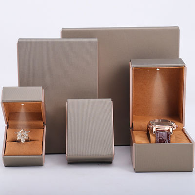 OEM PU Led Led Led Schmuckschachtel, Handy Quadrat Schmuck Luxus Verpackung Box Set