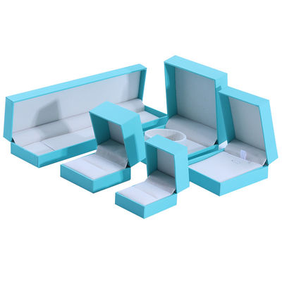 kaufen Benutzerdefiniertes Logo Hellblaues Papier Schmuckschachtel aus Leder für die Verpackung online manufacture