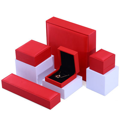 Custom Marke Rot Falsches Leder Schmuckschachtel Luxus Schmuckschmuckschachtel Verpackung