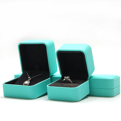 Customized Luxury PU Leather Schmuckbox Verpackungskiste mit wettbewerbsfähigen 6,5 * 6cm
