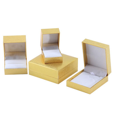 Großhandel Luxus-Schmuck-Box personalisierte High-End-Konnektur Armband Ohrringe Ring Schmuck-Set Verpackung Kartonpapier gelb Flip Schmuck-Box mit Logo