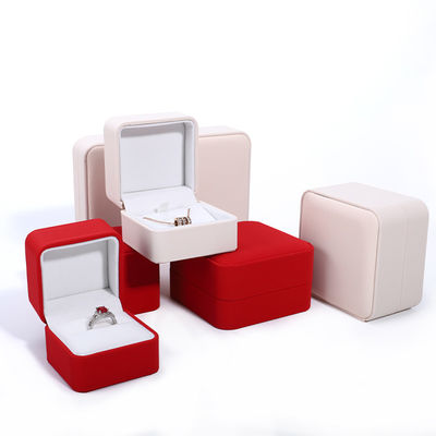 Customized PU Leder Halskette Box für personalisierte Luxus Schmuckverpackung