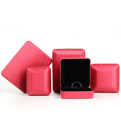 Rote PU-Lederschmuckbox für Ringe und Sets angepasst Hanhong Design Eisenmaterial