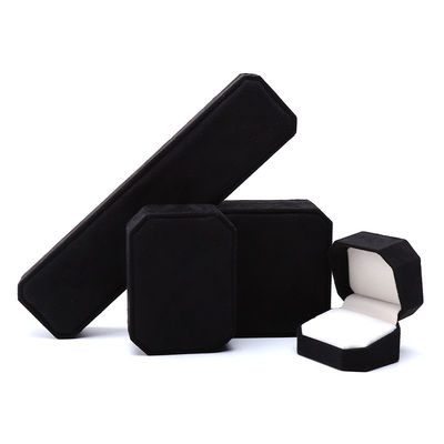 Anpassung Rechteck schwarzer Flannelette Schmuckkasten für Halsketten Armbänder und Ringe
