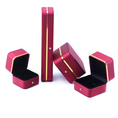 Schmuckschachtel aus rotem Leder für neueste Rechteck-Armband-Halsband-Uhr-Geschenk
