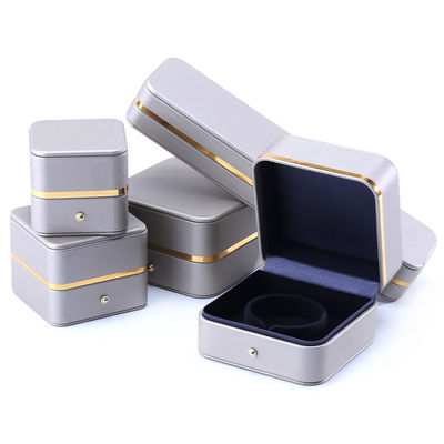 Embossing Logo Hanhong Custom Leder Schmuckbox für die Klasse Armband Halskette Uhr