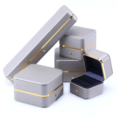 Embossing Logo Hanhong Custom Leder Schmuckbox für die Klasse Armband Halskette Uhr
