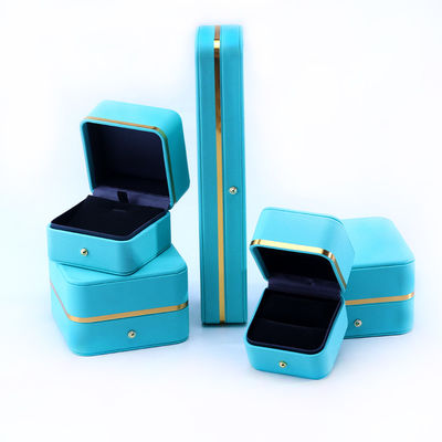 Verpackungskarton für Schmuck aus PU-Leder für Armbänder, Halskette, Uhr und Ring