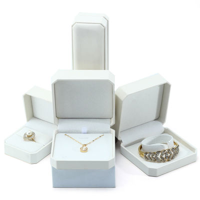 Hanhong Schmuckpaket für Ohrringe Armband Aufbewahrungsbox in weißem Leder 10*10*5cm