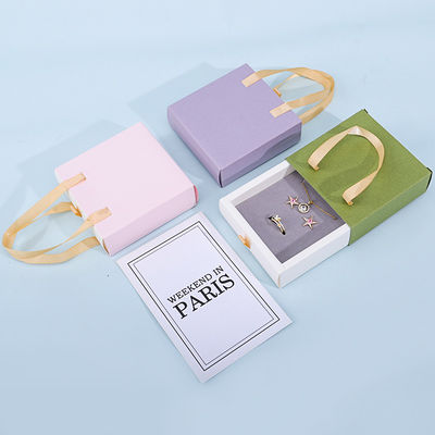 Diskreter Kartonpapier Schmuck Geschenkverpackungskiste mit Tote-Tasche für die Lagerung