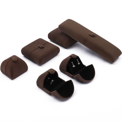Klammschalenförmige Samtschmuck-Organisator-Box Luxus-Lagerung Verpackung Knopfverschluss