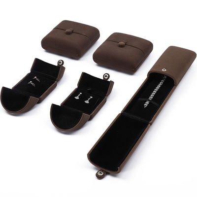 Klammschalenförmige Samtschmuck-Organisator-Box Luxus-Lagerung Verpackung Knopfverschluss