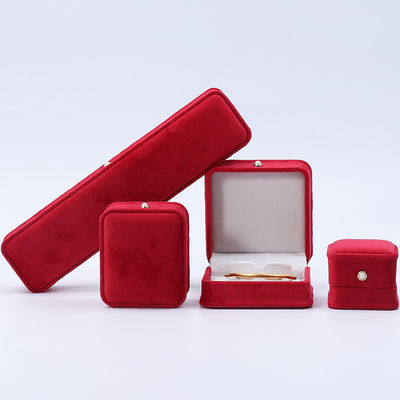Großhandel Fertigung Luxus Samt Schmuck Verpackung Box Custom Logo Halskette Armband Ohrringe Ring Verpackung rot Samt Schmuck Box