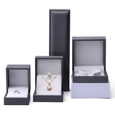 Soft Touch Bürste Veredelung PU Leder Schmuck Verpackung Box Set Luxus-Organisator