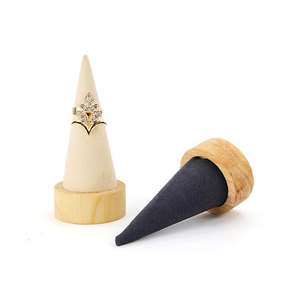 Kompakte, kegelförmige Holz-Armband-Display-Stand für die Ausstellung von Armbanduhren