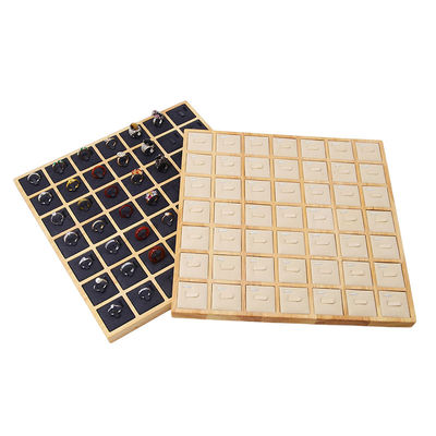 kaufen Überflüssige Kapazität 7x7 Holz Schmuck-Display-Tray Ausstellungsanhänger für Ringe online manufacture