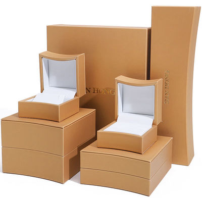 kaufen Schmuckschachtel in Form eines goldenen Bogens aus falschem Leder Schmuckschrank für Luxusschmuck online manufacture