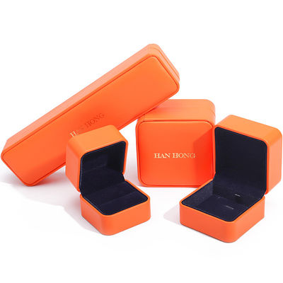 Hot-Stamping glatte Falsche Leder Schmuckschachtel Verpackung Set weiche Samtfolie