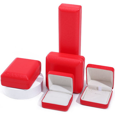 kaufen Rot konvexes Dach aus PU-Leder Luxus Schmuck-Box Set mit Schneekorn-Velvet-Verschluss online manufacture