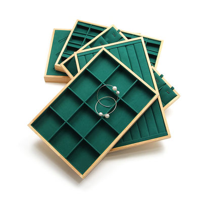 Holzschmuck-Display-Platte mit mehreren Abteilungen für Ring-Ohr-Studs Anhänger