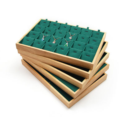 Holzschmuck-Display-Platte mit mehreren Abteilungen für Ring-Ohr-Studs Anhänger