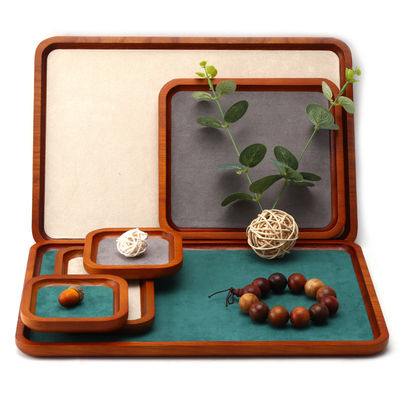 kaufen Mehrfarbige Auskleidung aus massivem Holz Schmuck Display Tray für Ring Armband Anhänger Ausstellung online manufacture