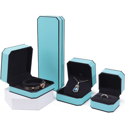 Cyan Schlanke Achtseckige Falsche Leder Schmuck Box Paket mit schwarzen Grenzen Ornament
