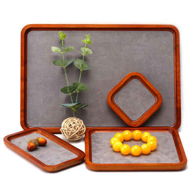 kaufen Red Edge Holzschmuck-Display-Requisiten Superfaser-Bindung Ausstellung Display-Trays online manufacture