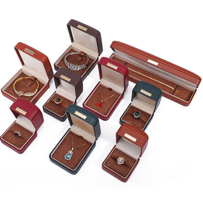Soft Touch Konvex Dach Falsches Leder Schmuck Verpackung Box Set für Ring Armband