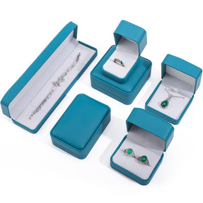 Pfauenpfeifen-grünes, auffälliges, gefälschtes Leder Schmuckstück, Verpackung, Luxuskoffer