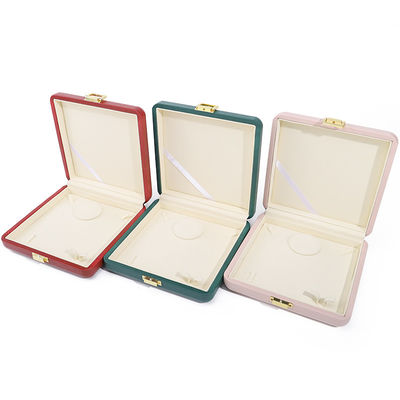 kaufen Raumreicher Raum Multifunktionaler Pu-Leder Schmuck-Organisator Box Buckle Schließung online manufacture